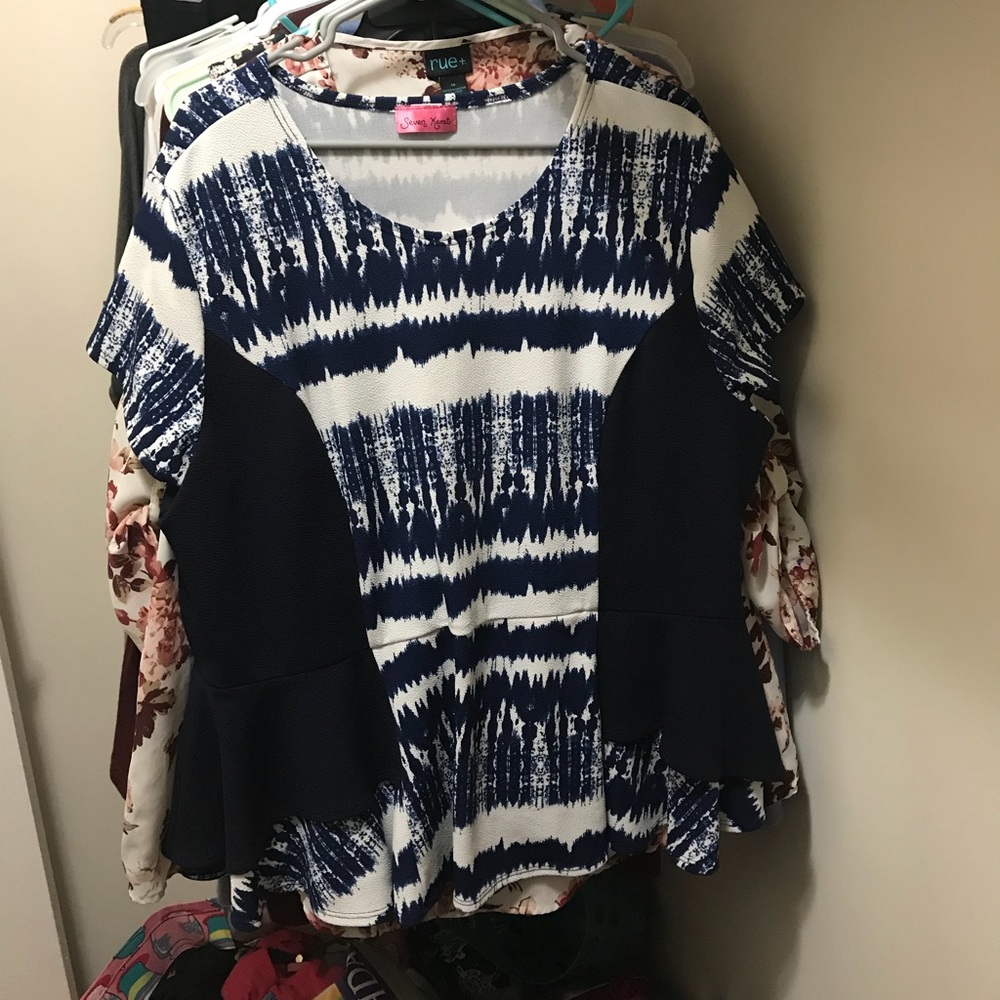 Blue color block shirt